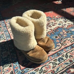 Chestnut Ugg Boots